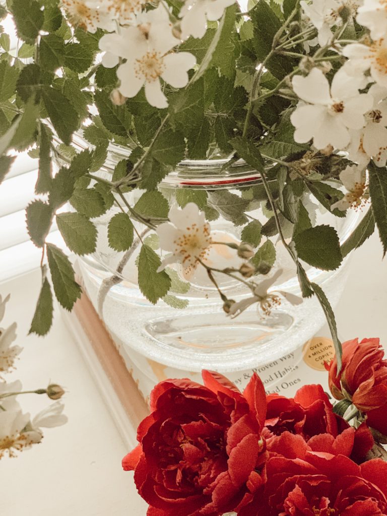 Fresh cut wildflowers are great decor in a summer home.