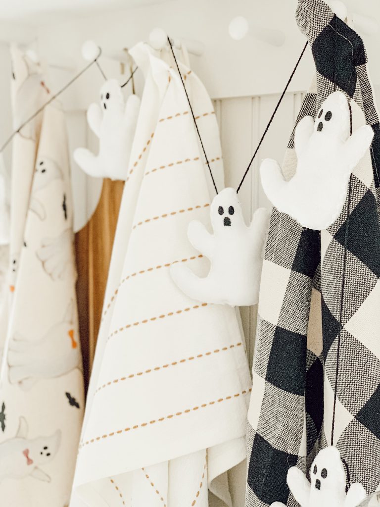 Happy Halloween home decor with a simple, festive garland.