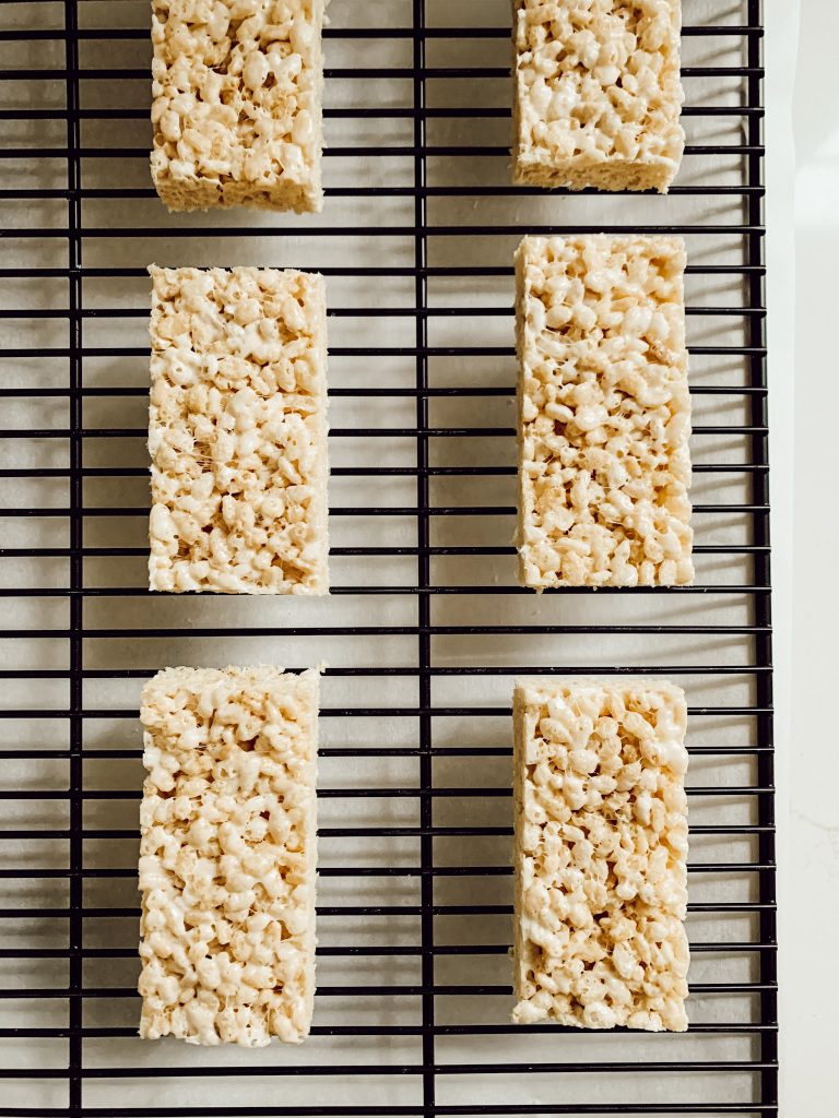 A classic Rice Krispie treat recipe to make spooky Halloween treats.