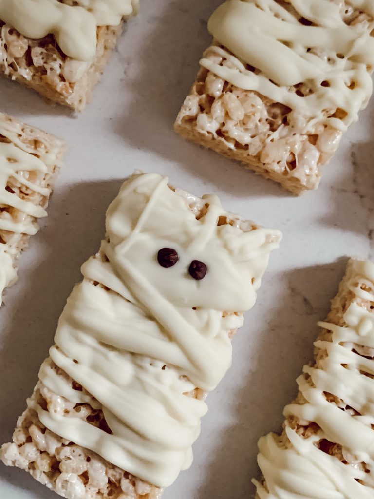 Mummy shaped Rice Krispie treats for Halloween fun.