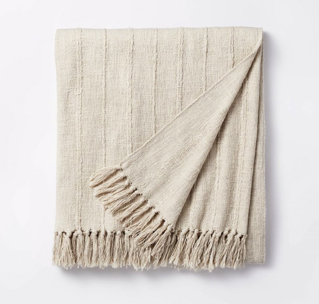 Winter Décor After Christmas