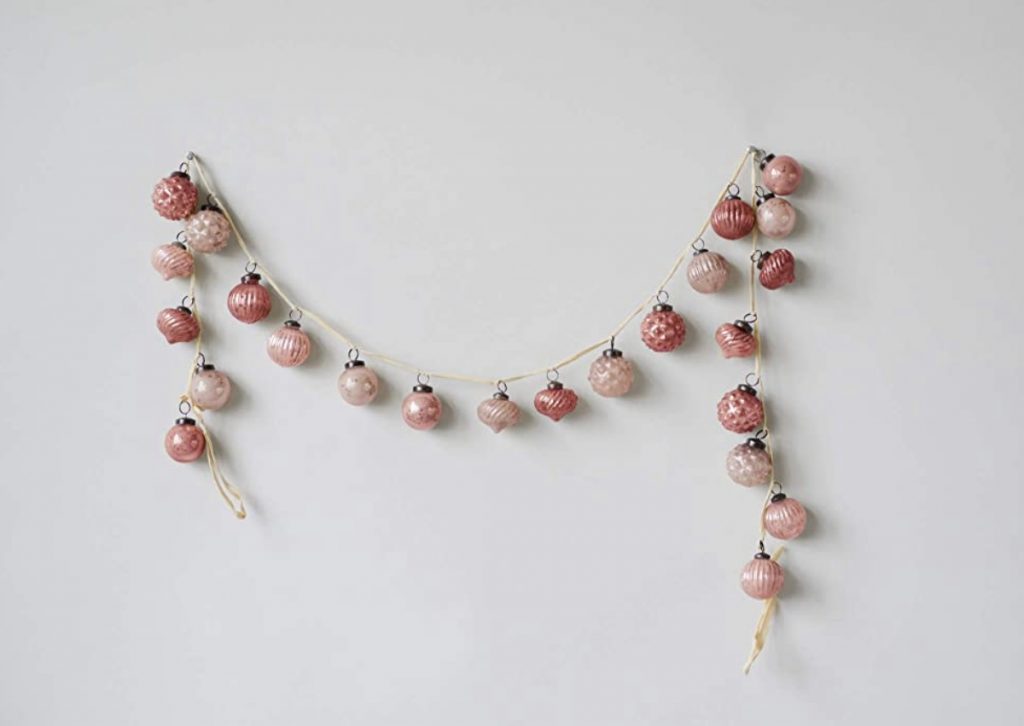 Farmhouse Valentine Décor Garland