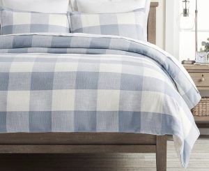 Blue & white gingham duvet for a fresh spring bedroom.