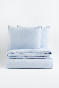 Muslin Duvet is cozy & fresh for warm weather sleeping.