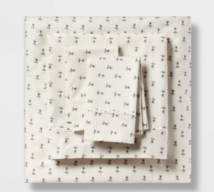 Tulip sheets are so cute in a cottage farmhouse bedroom for spring.