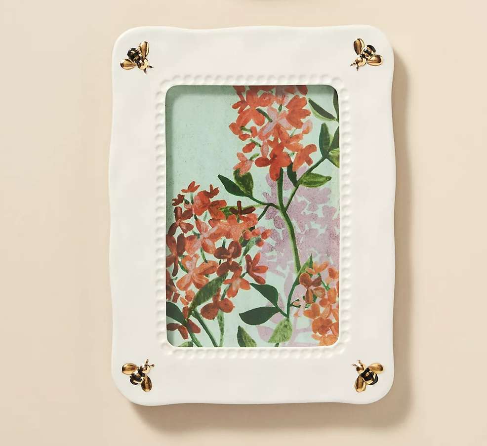 Give mom the gift a frame and include a special picture.