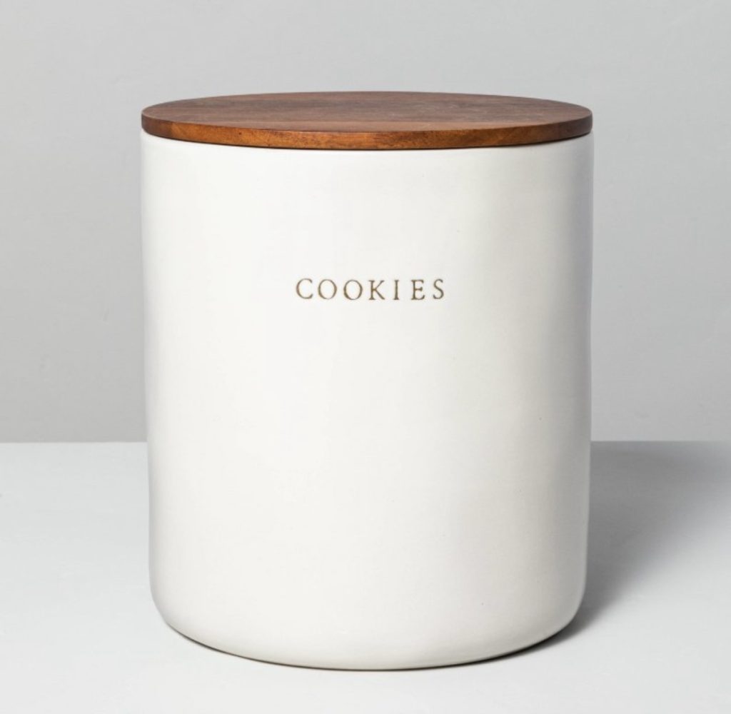 A farmhouse style cookie canister to hold dog & cats treats.