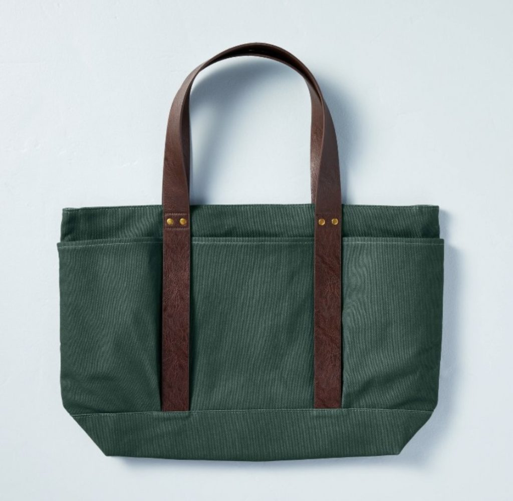 Green tote bag holds everything dad needs this summer.