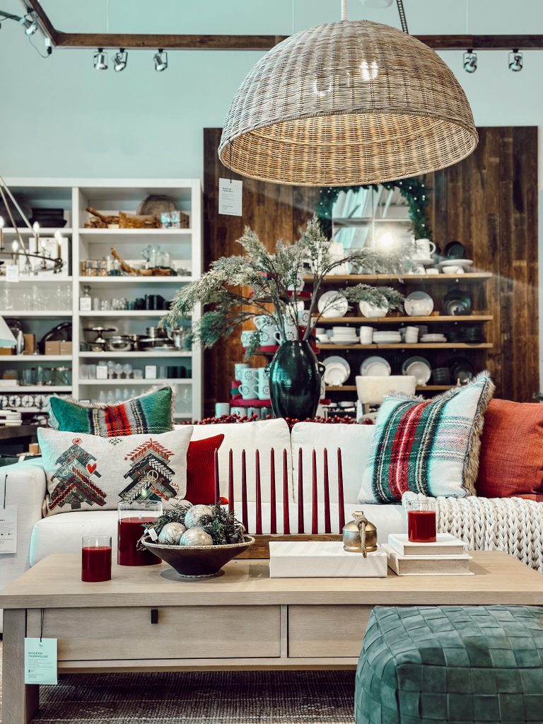 Christmas living room decor for the most wonderful time of the year.