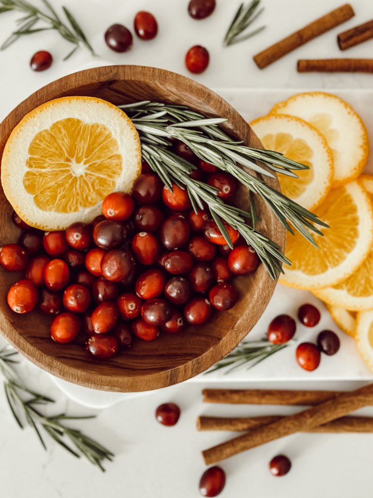 Orange and cranberry simmer pot recipe to fill your home with fresh scents.