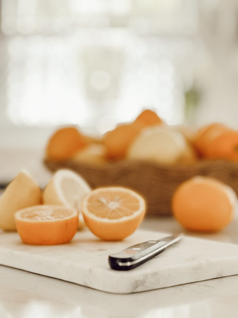 Meyer lemons have a thin peel and common lemons have a tarter flavor.