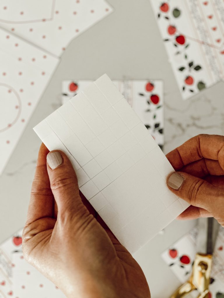 You'll need foam double sided adhesive stickers to attach the hearts to the pennant.