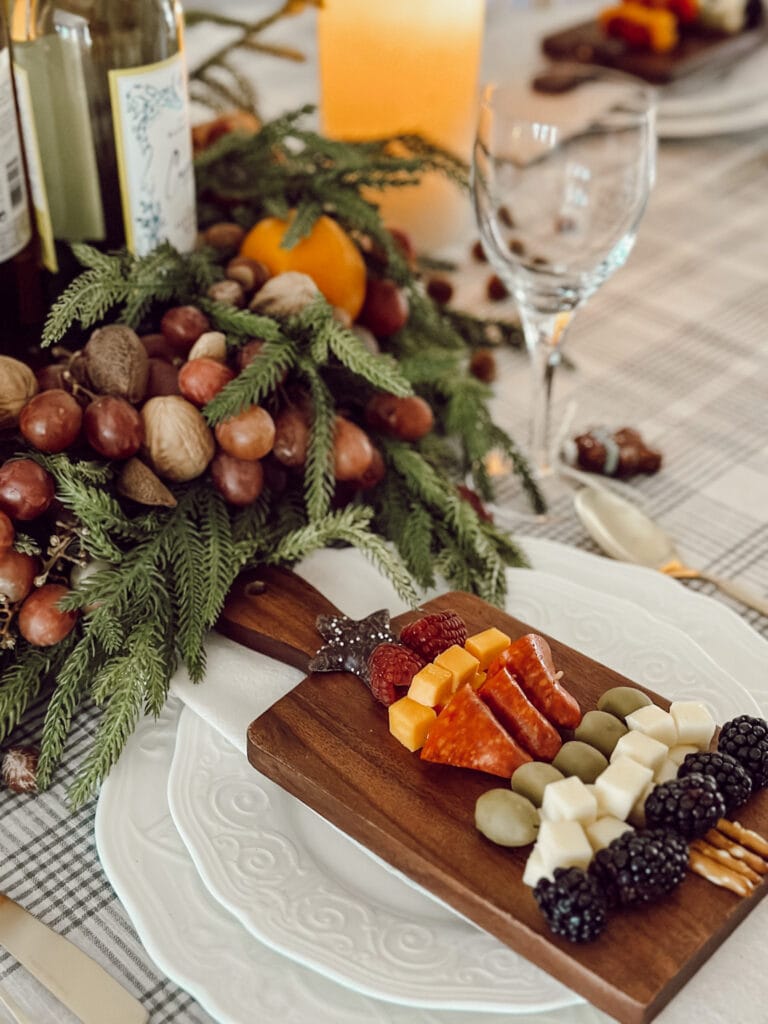 Weekly Wednesday Wish List #235 Eleanor Rose Home Christmas tablescape.