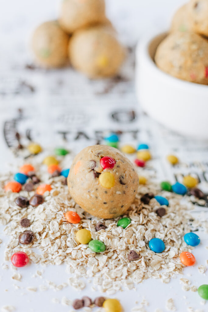 Quick and easy energy balls that taste like the classic monster cookie.