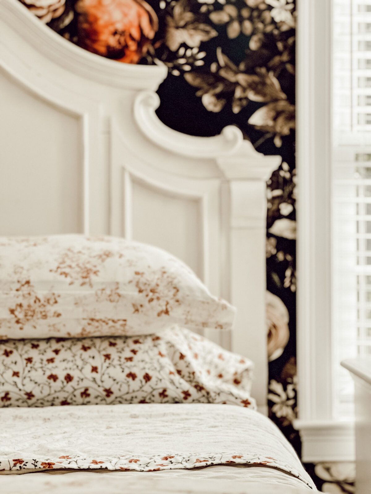 Weekly Wednesday Wish List #249 Eleanor Rose Home primary bedroom.