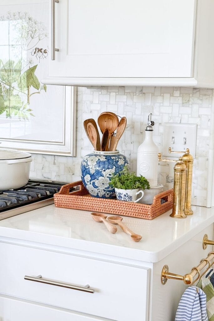 Weekly Wednesday Wish List #263 StoneGable kitchen corner.