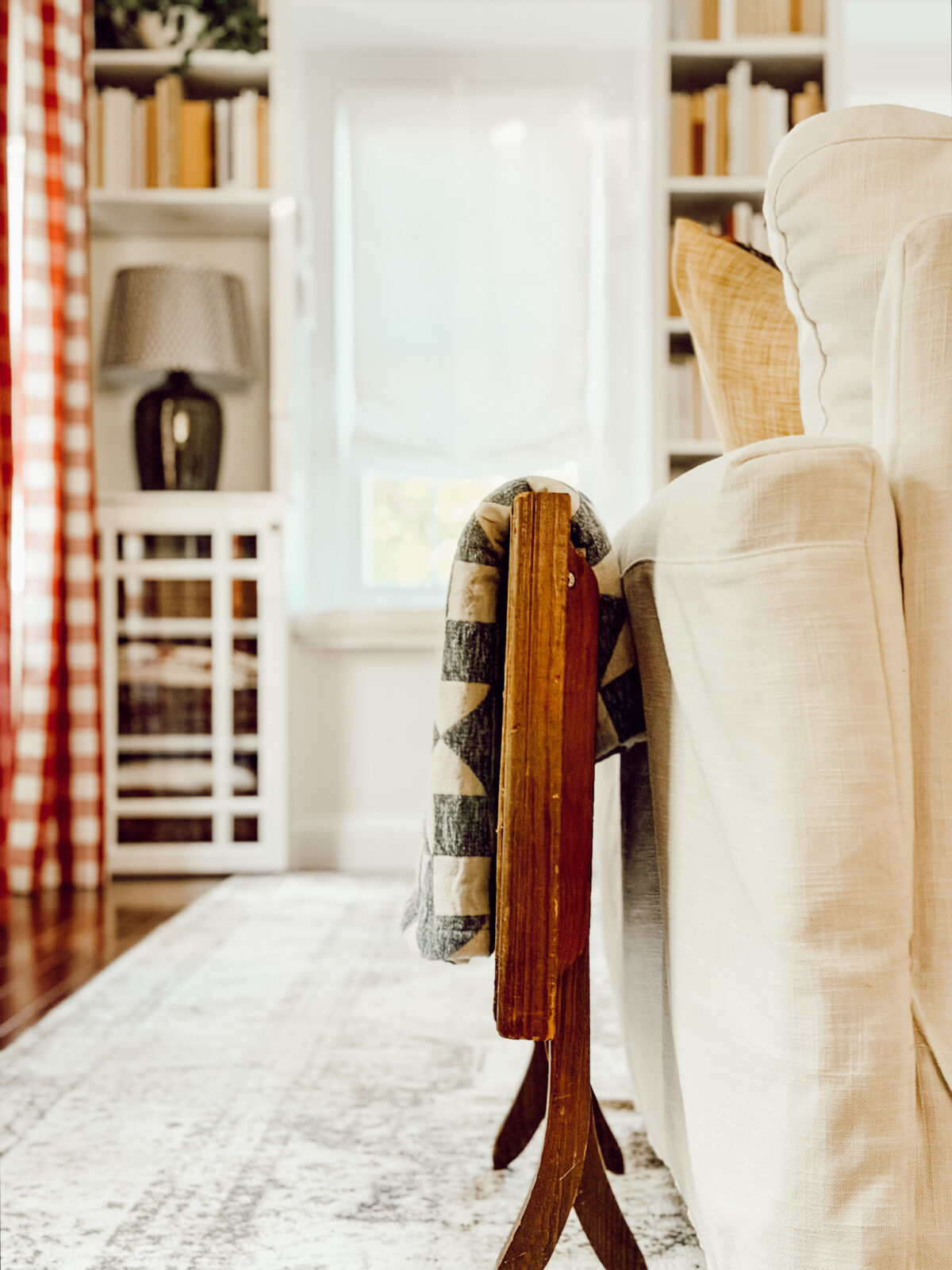 When to decorate for fall with cozy home accents in the living room.
