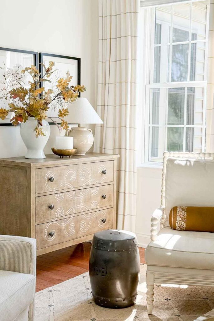 Weekly Wednesday Wish List #269 StoneGable living room.