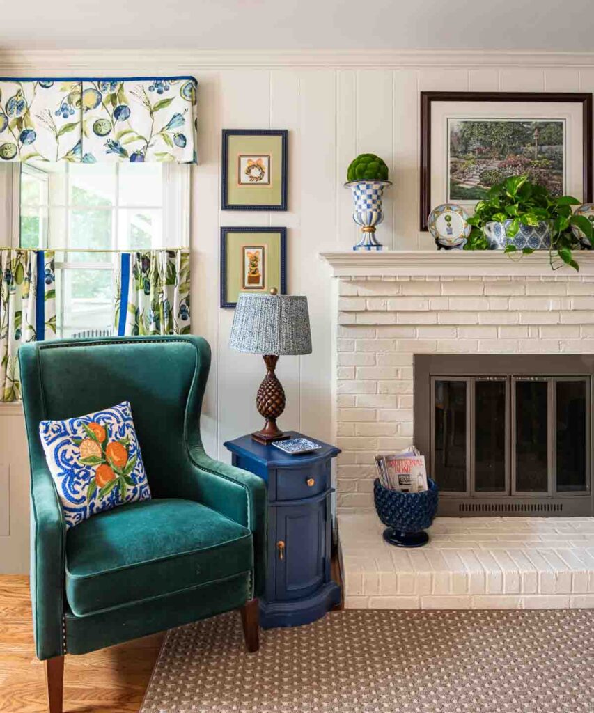 Weekly Wednesday Wish List #273 Worthing Court living room with teal accent chair.